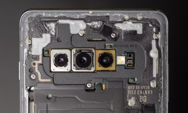 Lensa Kamera HP Rusak, Tips Jitu Memperbaikinya