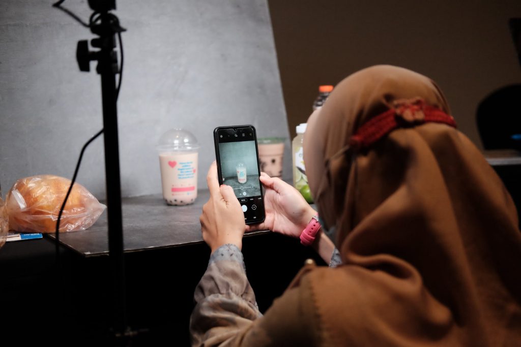 Fotografi Kreatif dengan Kamera HP Teknik dan Ide Foto Unik
